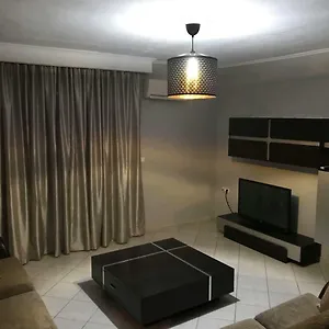 Omilosmaltezos 1 Apartment